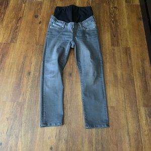 LAST CALL Gap Maternity Full Panel Vintage Slim Jeans W/ Washwell